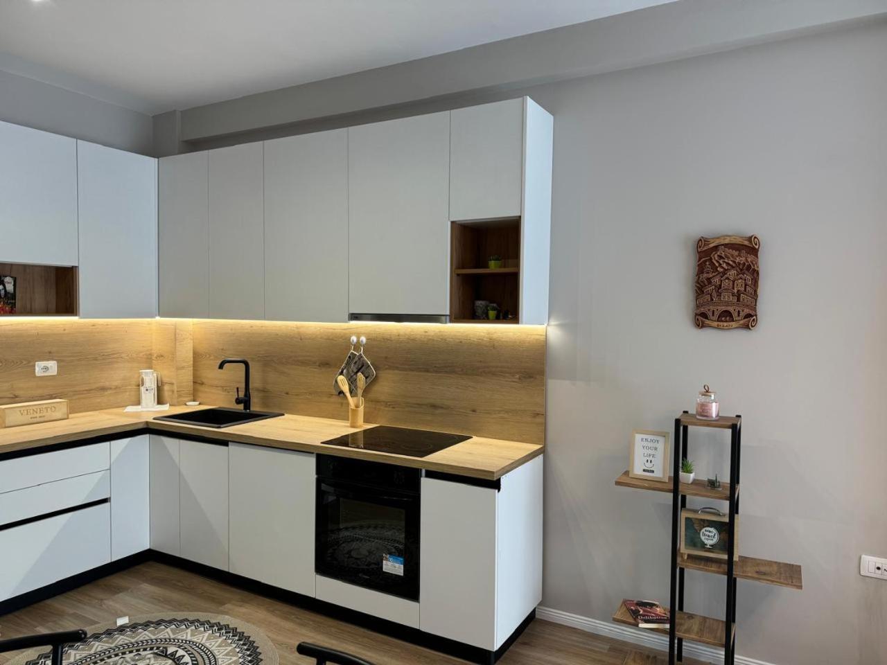 Olivia House Apartment Yzberishti Exterior foto